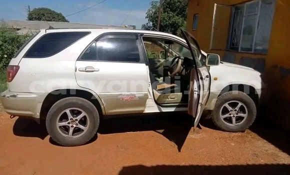 Acheter Occasion Voiture Toyota Harrier Blanc à Lusaka, Zambie Acheter Occasion Voiture Toyota Harrier Blanc à Lusaka, Zambie
