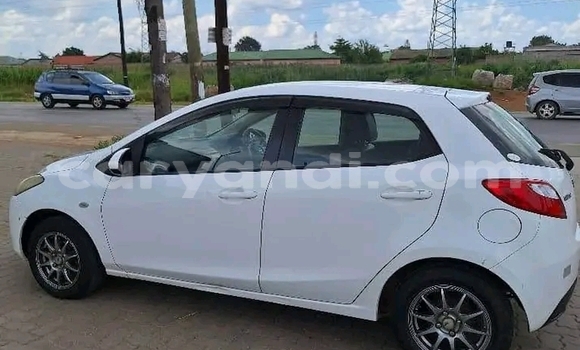 Acheter Occasion Voiture Mazda Demio Blanc à Lusaka, Zambie Acheter Occasion Voiture Mazda Demio Blanc à Lusaka, Zambie