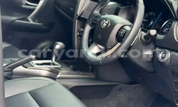 Acheter Occasion Voiture Toyota Harrier Blanc à Lusaka, Zambie Acheter Occasion Voiture Toyota Harrier Blanc à Lusaka, Zambie