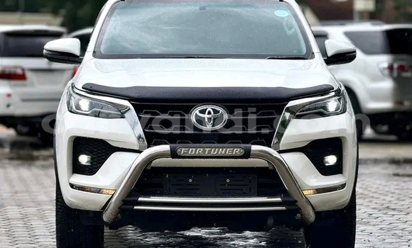 Acheter Occasion Voiture Toyota Harrier Blanc à Lusaka, Zambie Acheter Occasion Voiture Toyota Harrier Blanc à Lusaka, Zambie