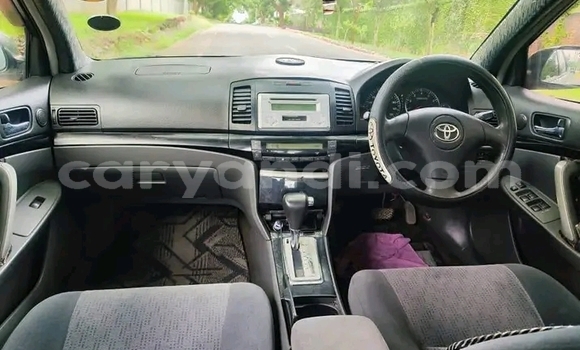 Acheter Occasion Voiture Toyota Allion Blanc à Lusaka, Zambie Acheter Occasion Voiture Toyota Allion Blanc à Lusaka, Zambie