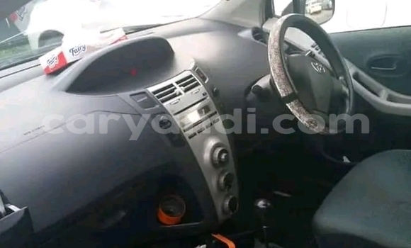 Acheter Occasion Voiture Toyota Vitz Noir à Lusaka, Zambie Acheter Occasion Voiture Toyota Vitz Noir à Lusaka, Zambie