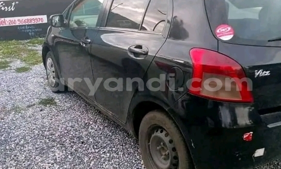 Acheter Occasion Voiture Toyota Vitz Noir à Lusaka, Zambie Acheter Occasion Voiture Toyota Vitz Noir à Lusaka, Zambie