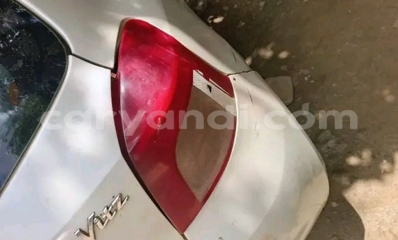 Acheter Occasion Voiture Toyota Vitz Blanc à Lusaka, Zambie Acheter Occasion Voiture Toyota Vitz Blanc à Lusaka, Zambie