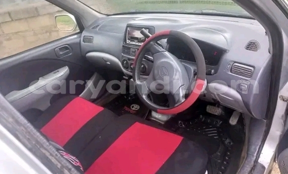 Acheter Occasion Voiture Toyota Raum Autre à Lusaka, Zambie Acheter Occasion Voiture Toyota Raum Autre à Lusaka, Zambie