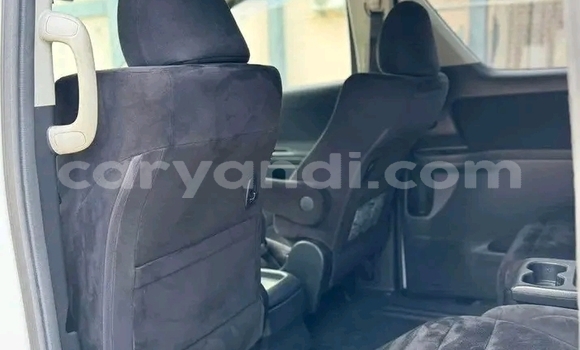 Acheter Occasion Voiture Toyota Vellfire Blanc à Lusaka, Zambie Acheter Occasion Voiture Toyota Vellfire Blanc à Lusaka, Zambie