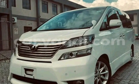 Acheter Occasion Voiture Toyota Vellfire Blanc à Lusaka, Zambie Acheter Occasion Voiture Toyota Vellfire Blanc à Lusaka, Zambie