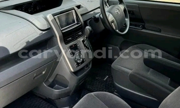 Acheter Occasion Voiture Toyota Noah Autre à Lusaka, Zambie Acheter Occasion Voiture Toyota Noah Autre à Lusaka, Zambie