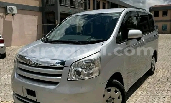 Acheter Occasion Voiture Toyota Noah Autre à Lusaka, Zambie Acheter Occasion Voiture Toyota Noah Autre à Lusaka, Zambie