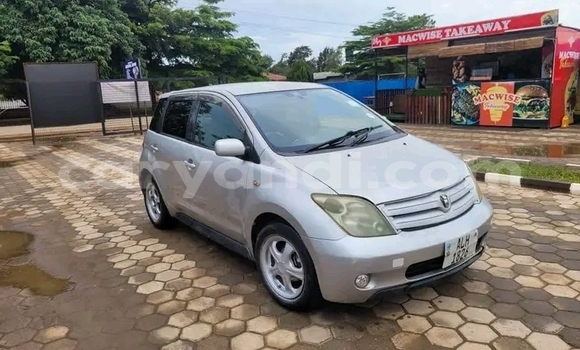 Acheter Occasion Voiture Toyota IST Autre à Lusaka, Zambie Acheter Occasion Voiture Toyota IST Autre à Lusaka, Zambie