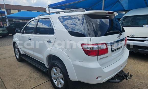 Tenga Tsaru Toyota Fortuner Chena Mota in Choma in Southern Tenga Tsaru Toyota Fortuner Chena Mota in Choma in Southern