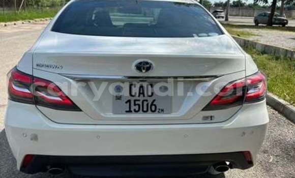 Tenga Tsaru Toyota Crown Zvimwe Mota in Lusaka in Zambia Tenga Tsaru Toyota Crown Zvimwe Mota in Lusaka in Zambia