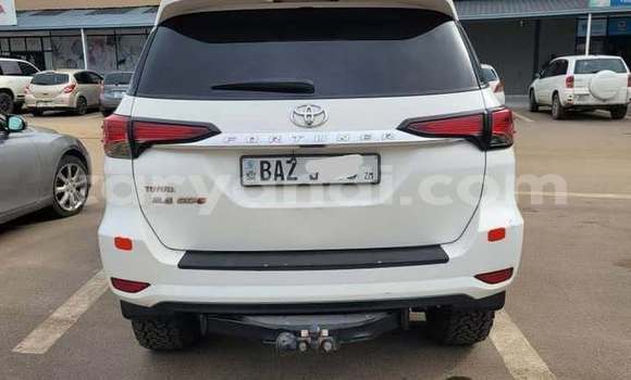 Tenga Tsaru Toyota Fortuner Zvimwe Mota in Lusaka in Zambia Tenga Tsaru Toyota Fortuner Zvimwe Mota in Lusaka in Zambia