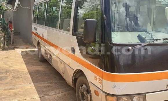 Nunua Ilio tumika Mitsubishi Raider Nyingine Gari ndani ya Lusaka nchini Zambia