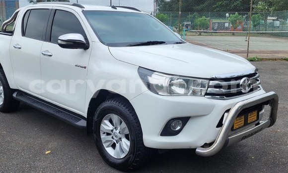 Acheter Occasion Voiture Toyota Hilux Blanc à Chilanga, Lusaka Acheter Occasion Voiture Toyota Hilux Blanc à Chilanga, Lusaka