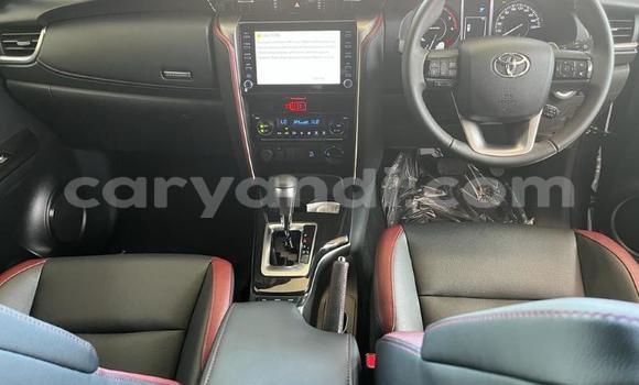 Acheter Occasion Voiture Toyota Fortuner Blanc à Chilanga, Lusaka Acheter Occasion Voiture Toyota Fortuner Blanc à Chilanga, Lusaka