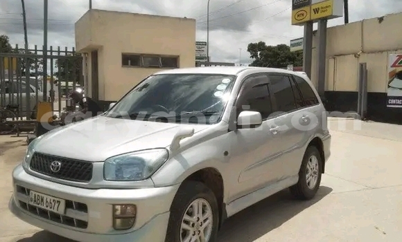 Tenga Tsaru Toyota RAV4 Chena Mota in Kansanshi in North-Western Tenga Tsaru Toyota RAV4 Chena Mota in Kansanshi in North-Western