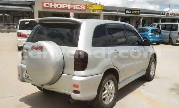 Tenga Tsaru Toyota RAV4 Chena Mota in Kansanshi in North-Western Tenga Tsaru Toyota RAV4 Chena Mota in Kansanshi in North-Western