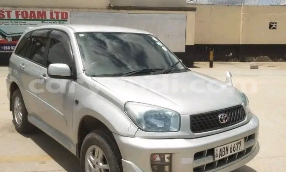 Tenga Tsaru Toyota RAV4 Chena Mota in Kansanshi in North-Western Tenga Tsaru Toyota RAV4 Chena Mota in Kansanshi in North-Western