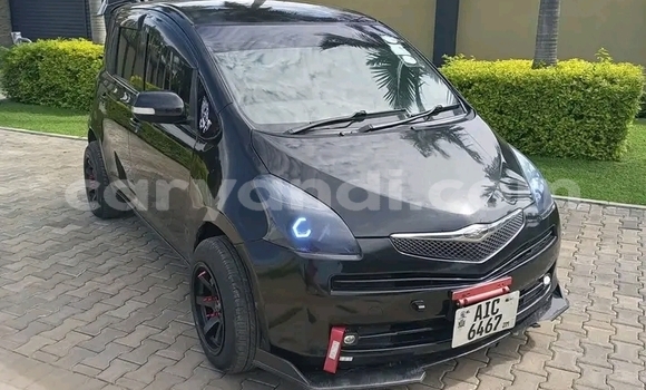 Tenga Tsaru Toyota Ractis Nhema Mota in Kansanshi in North-Western Tenga Tsaru Toyota Ractis Nhema Mota in Kansanshi in North-Western