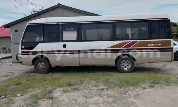Tenga Tsaru Mitsubishi Raider Chena Mota in Kitwe in Zambia Tenga Tsaru Mitsubishi Raider Chena Mota in Kitwe in Zambia
