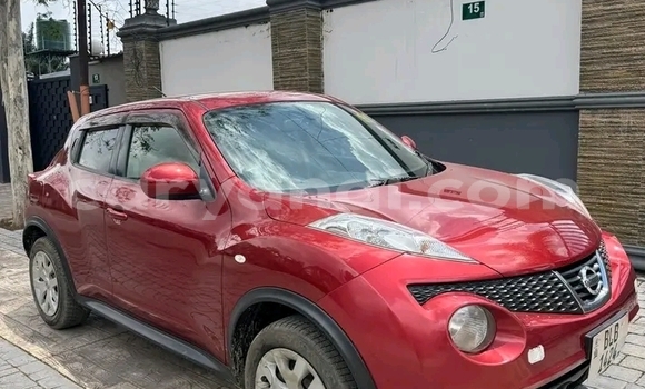 Tenga Tsaru Nissan Juke Tsvuku Mota in Choma in Southern Tenga Tsaru Nissan Juke Tsvuku Mota in Choma in Southern