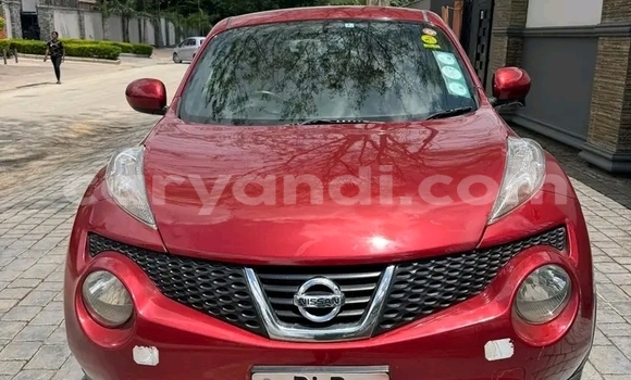 Tenga Tsaru Nissan Juke Tsvuku Mota in Choma in Southern Tenga Tsaru Nissan Juke Tsvuku Mota in Choma in Southern