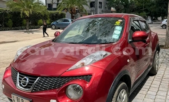 Tenga Tsaru Nissan Juke Tsvuku Mota in Choma in Southern Tenga Tsaru Nissan Juke Tsvuku Mota in Choma in Southern