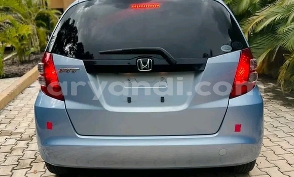 Nunua Ilio tumika Honda FIT Nyingine Gari ndani ya Kalulushi nchini Copperbelt Nunua Ilio tumika Honda FIT Nyingine Gari ndani ya Kalulushi nchini Copperbelt