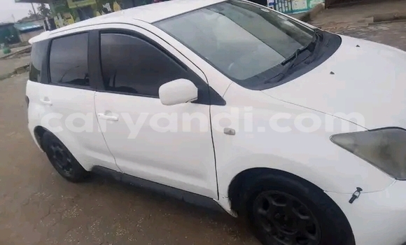 Tenga Tsaru Toyota IST Chena Mota in Lusaka in Zambia Tenga Tsaru Toyota IST Chena Mota in Lusaka in Zambia