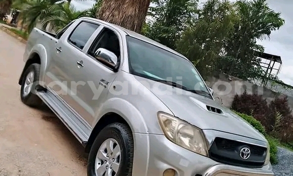 Tenga Tsaru Toyota Hilux Chena Mota in Lusaka in Zambia Tenga Tsaru Toyota Hilux Chena Mota in Lusaka in Zambia