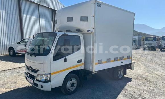 Buy Used Toyota Dyna White Truck in Solwezi in North-Western