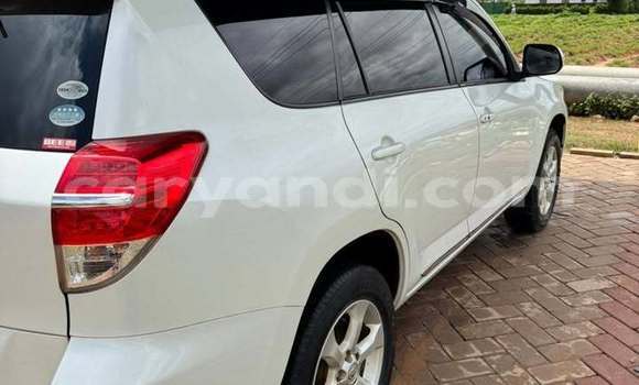 Acheter Occasion Voiture Toyota Vanguard Blanc à Kitwe, Zambie Acheter Occasion Voiture Toyota Vanguard Blanc à Kitwe, Zambie