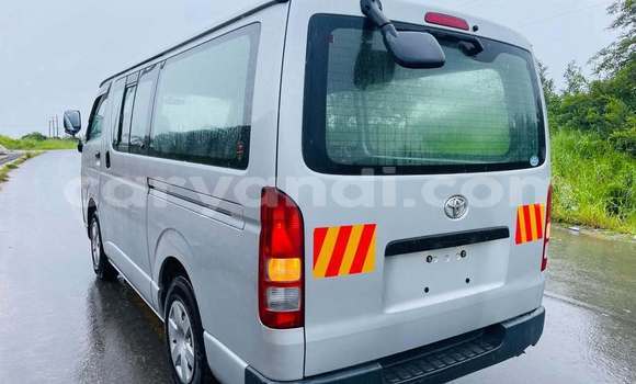 Acheter Occasion Voiture Toyota Hiace Autre à Kitwe, Zambie Acheter Occasion Voiture Toyota Hiace Autre à Kitwe, Zambie