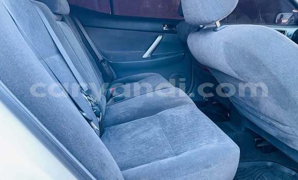 Acheter Occasion Voiture Toyota Allion Blanc à Kitwe, Zambie Acheter Occasion Voiture Toyota Allion Blanc à Kitwe, Zambie