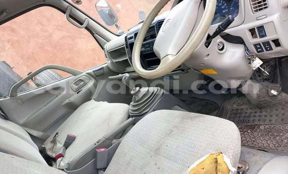 Acheter Occasion Utilitaire DAF CF Blanc à Kitwe, Zambie Acheter Occasion Utilitaire DAF CF Blanc à Kitwe, Zambie