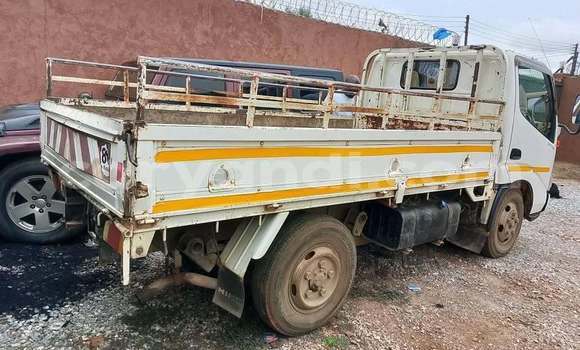 Acheter Occasion Utilitaire DAF CF Blanc à Kitwe, Zambie Acheter Occasion Utilitaire DAF CF Blanc à Kitwe, Zambie