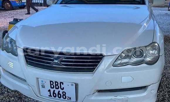 Acheter Occasion Voiture Toyota Mark X Blanc à Kitwe, Zambie