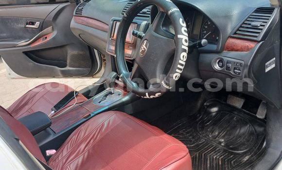 Acheter Occasion Voiture Toyota Allion Blanc à Kitwe, Zambie Acheter Occasion Voiture Toyota Allion Blanc à Kitwe, Zambie