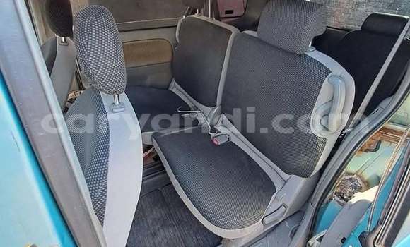 Acheter Occasion Voiture Toyota Sienta Bleu à Kitwe, Zambie Acheter Occasion Voiture Toyota Sienta Bleu à Kitwe, Zambie