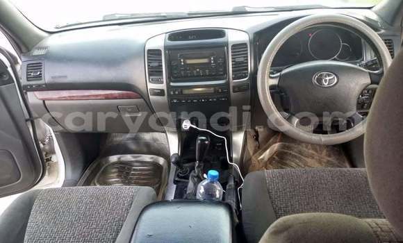 Acheter Occasion Voiture Toyota Prado Blanc à Kitwe, Zambie Acheter Occasion Voiture Toyota Prado Blanc à Kitwe, Zambie