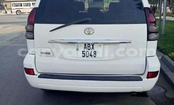 Acheter Occasion Voiture Toyota Prado Blanc à Kitwe, Zambie Acheter Occasion Voiture Toyota Prado Blanc à Kitwe, Zambie