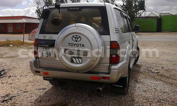 Nunua Ilio tumika Toyota 4Runner Nyingine Gari ndani ya Chingola nchini Zambia Nunua Ilio tumika Toyota 4Runner Nyingine Gari ndani ya Chingola nchini Zambia