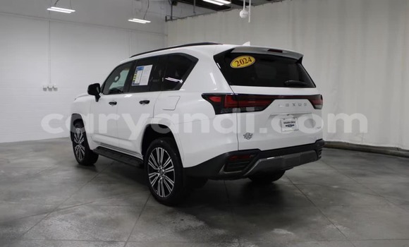 Buy Used Lexus LX White Car in Chingola in Zambia Buy Used Lexus LX White Car in Chingola in Zambia