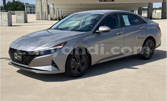 Nunua Ilio tumika Hyundai Elantra Nyingine Gari ndani ya Lusaka nchini Zambia