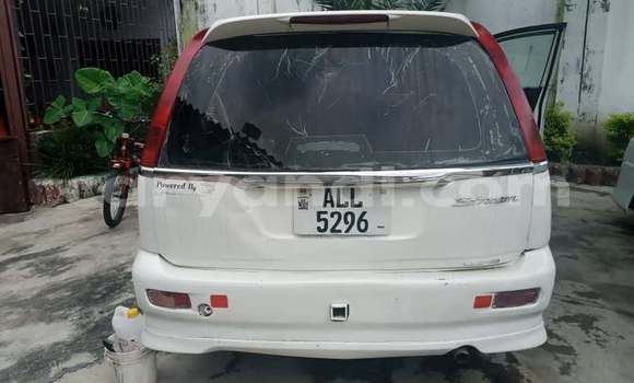 Acheter Occasion Voiture Honda Stream Blanc à Kitwe, Zambie Acheter Occasion Voiture Honda Stream Blanc à Kitwe, Zambie