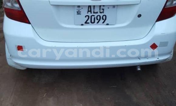 Acheter Occasion Voiture Honda FIT Blanc à Lusaka, Zambie Acheter Occasion Voiture Honda FIT Blanc à Lusaka, Zambie