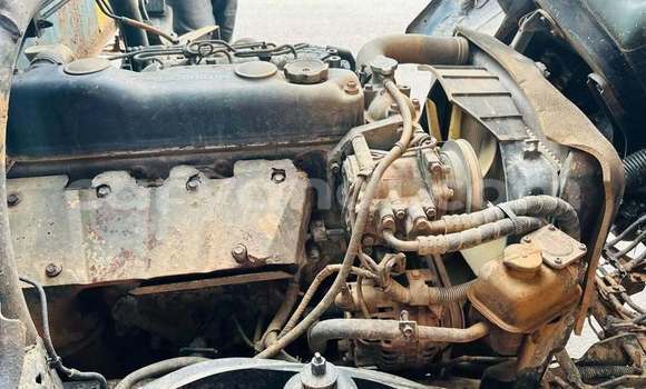 Acheter Occasion Utilitaire Mitsubishi Canter Bleu à Kitwe, Zambie Acheter Occasion Utilitaire Mitsubishi Canter Bleu à Kitwe, Zambie