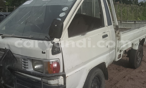 Buy Used Toyota TownAce White Car in Mongu in Western Buy Used Toyota TownAce White Car in Mongu in Western