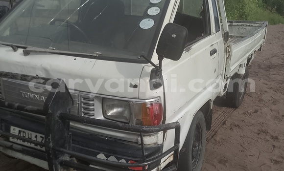Buy Used Toyota TownAce White Car in Mongu in Western Buy Used Toyota TownAce White Car in Mongu in Western